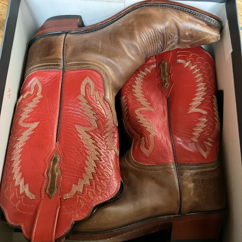 Lucchese Brown Western Cowboy Boots - Picture 2 of 7